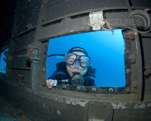 Taucher und Wracks Taucher und Wracks