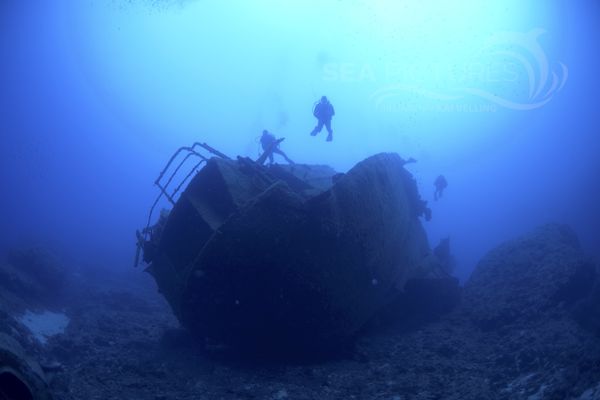 Wrack im Canyon