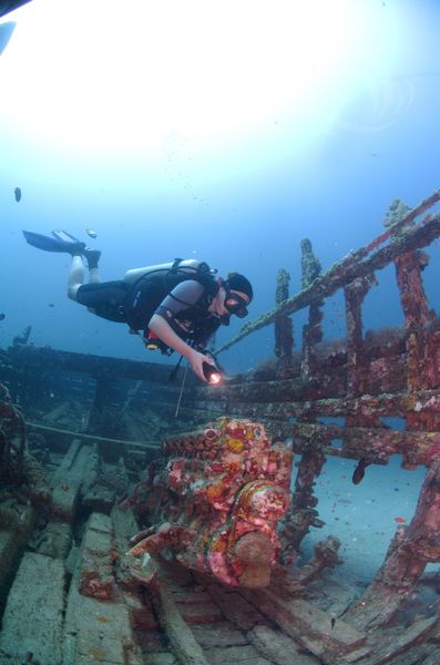 KV Wrack in Sabang PH 06 003